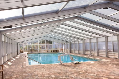 3 outdoor pools