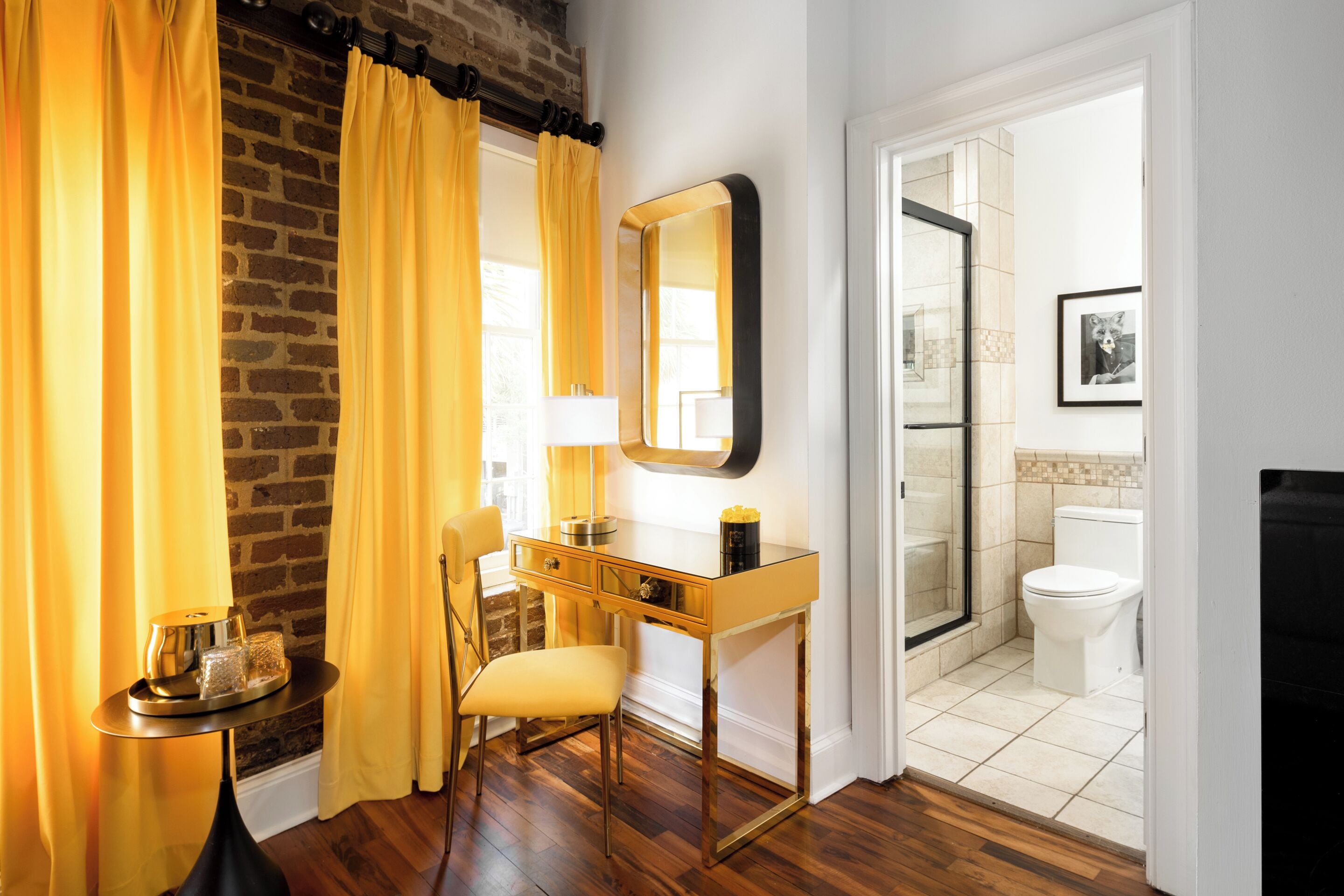 enclave king | 1 bedroom, egyptian cotton sheets, premium bedding, pillow-top beds