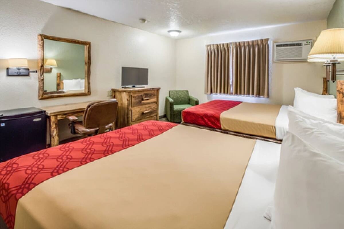 Wifi gratis, decoración personalizada y muebles diferentes 