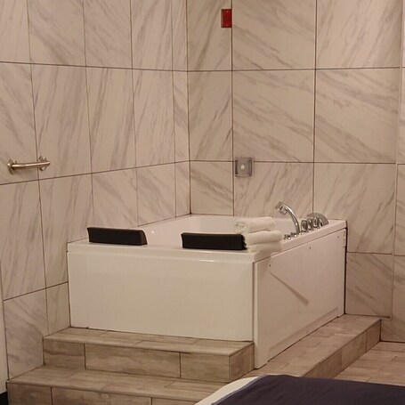 Reagan Resorts Inn - Image 23
