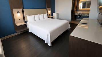 Desk, WiFi (free), bed sheets