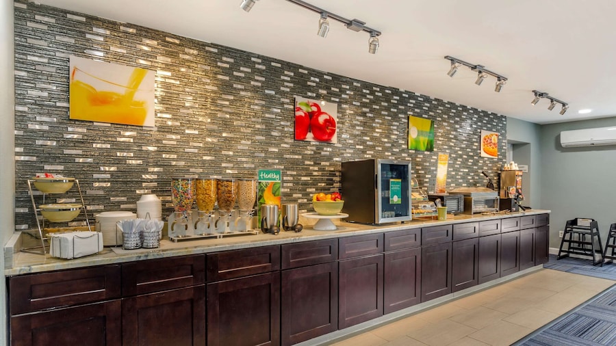 Quality Inn Verona - Staunton North