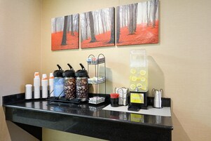 包含每日欧式早餐