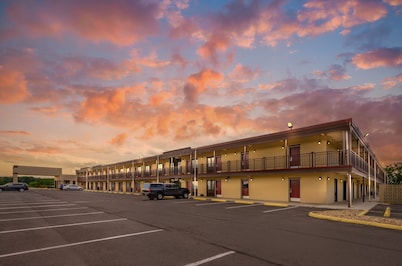 Red Roof Inn Staunton