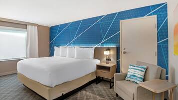 Room, 1 Queen Bed, Accessible, Non Smoking | Premium bedding, in-room safe, desk, laptop workspace