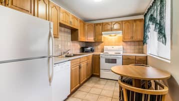 Suite, 1 cama Queen size, para no fumadores | Camas extra, wifi gratis y ropa de cama