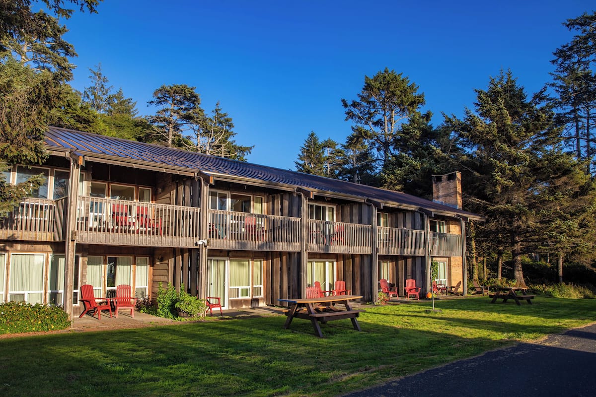 Ropa de cama y despertador