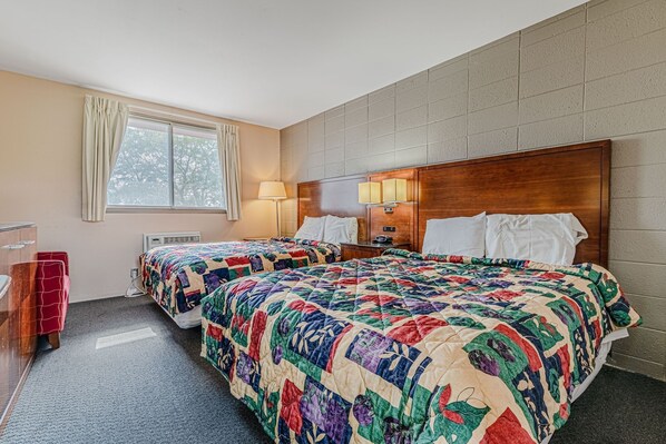 Double Room, 2 Double Beds