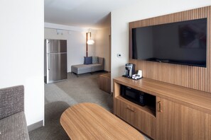 In-room safe, desk, iron/ironing board, free cots/infant beds