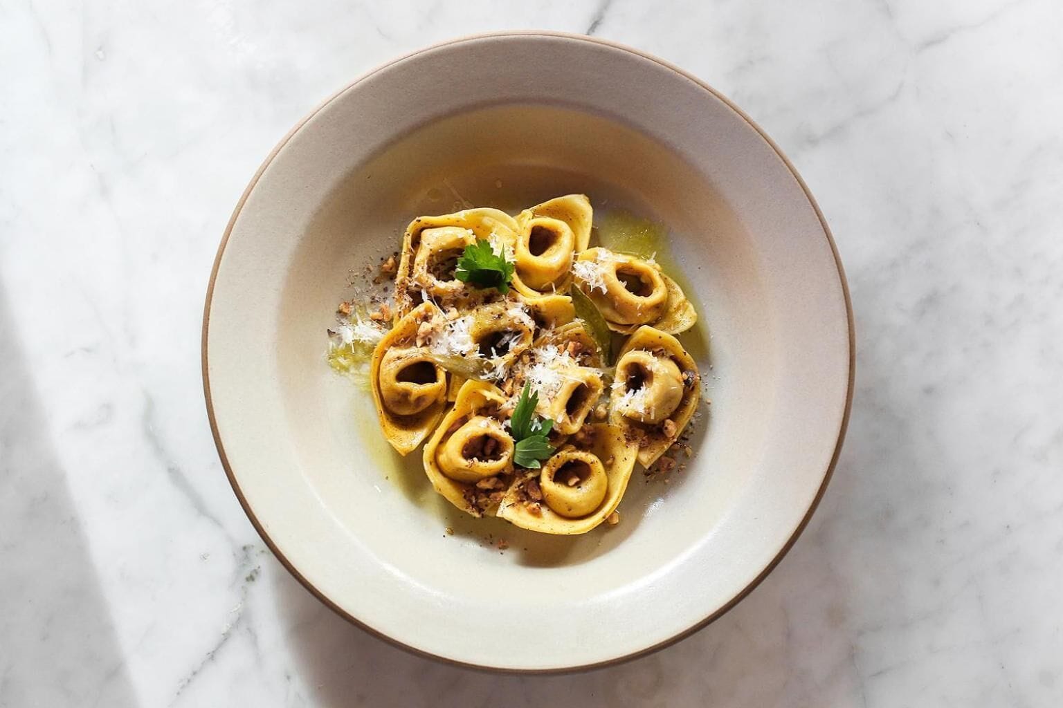 2 restaurants, breakfast, lunch, dinner served; italian cuisine