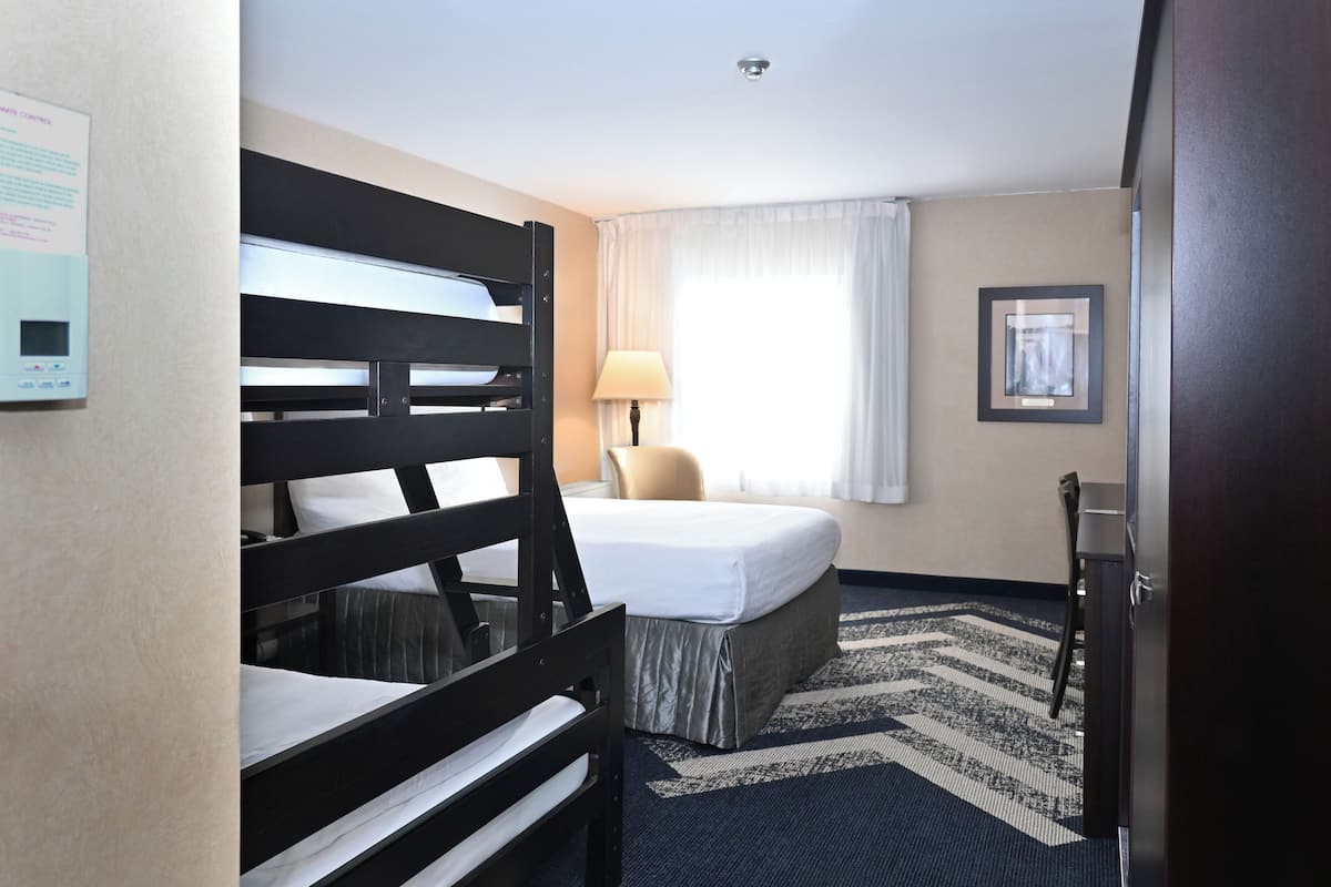 Bureau, espace de travail pour ordinateurs portables