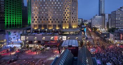 DoubleTree by Hilton Montreal