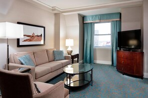 Suite, 1 Bedroom, City View | 1 bedroom, pillowtop beds, in-room safe, desk