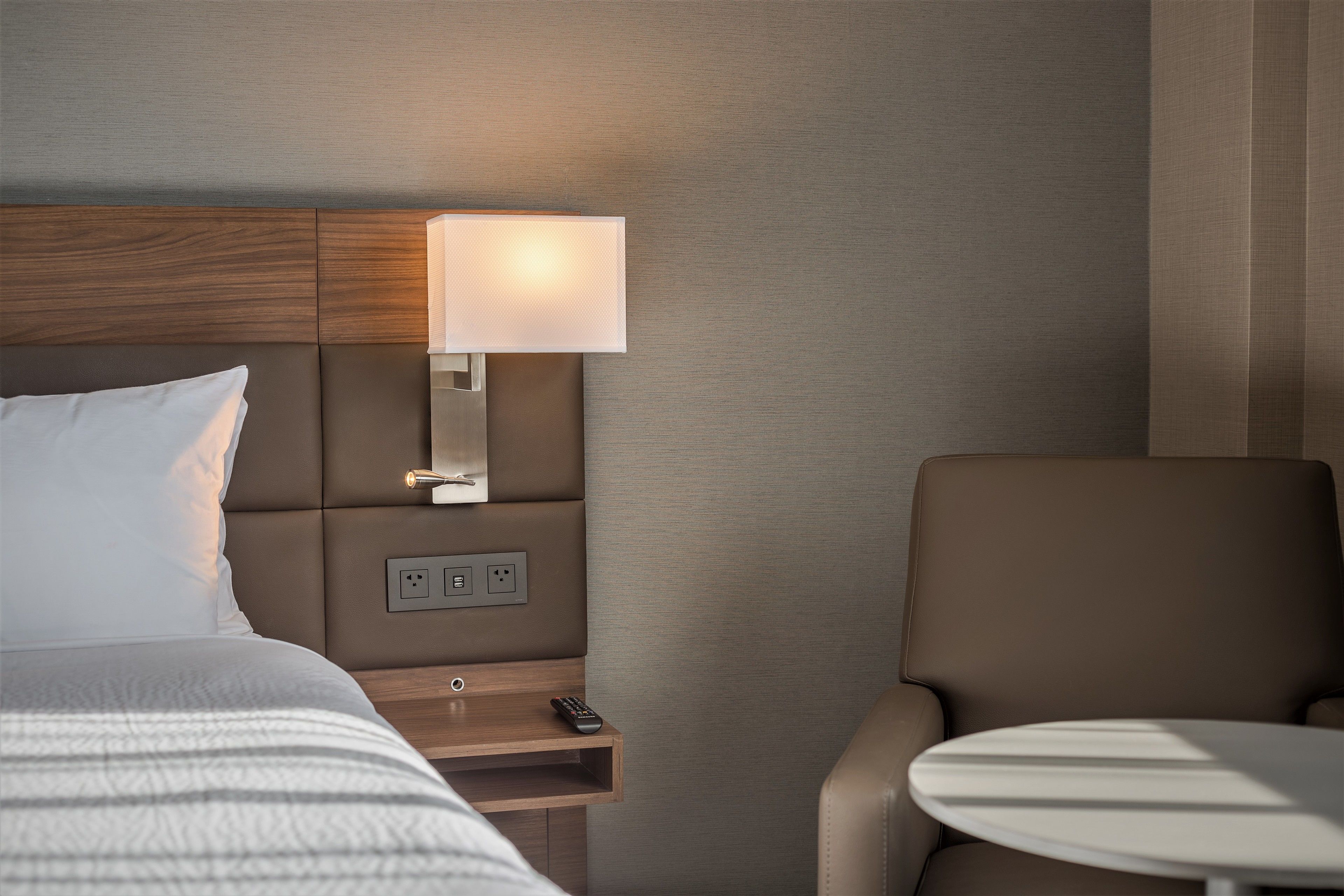 room, 1 king bed, city view | in-room safe, desk, laptop workspace, blackout curtains