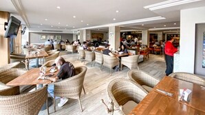 Restaurant - Ramada Plaza Leon (León)