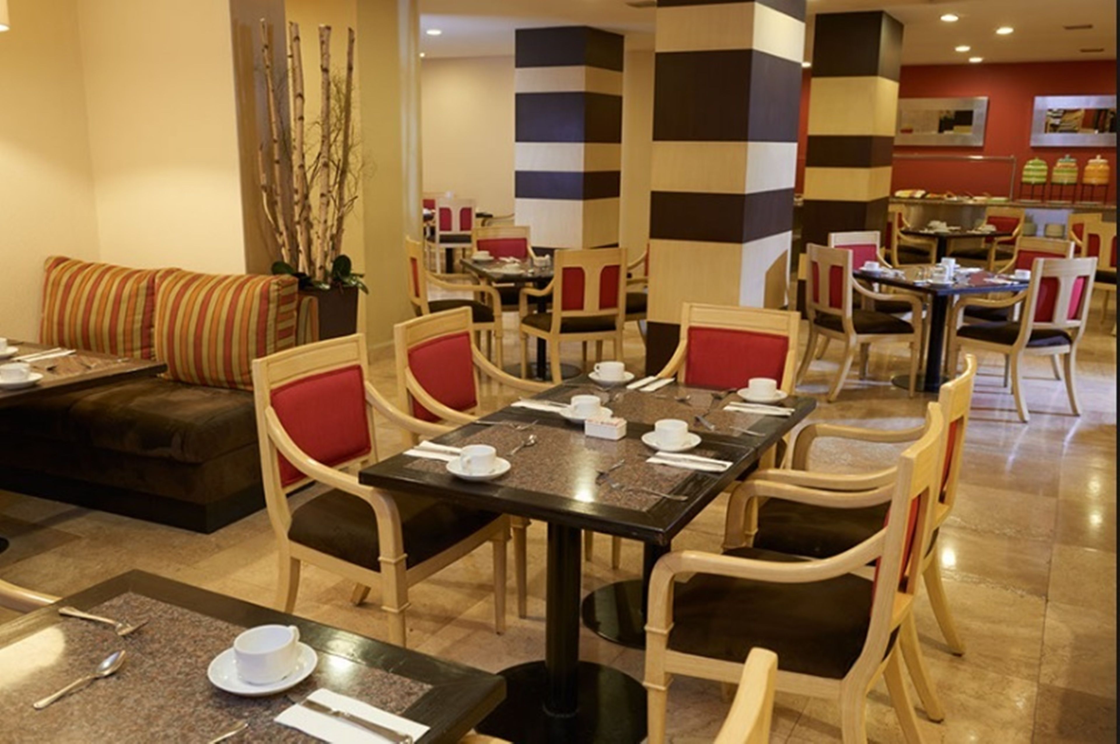 Daily full breakfast (MXN 260 per person)