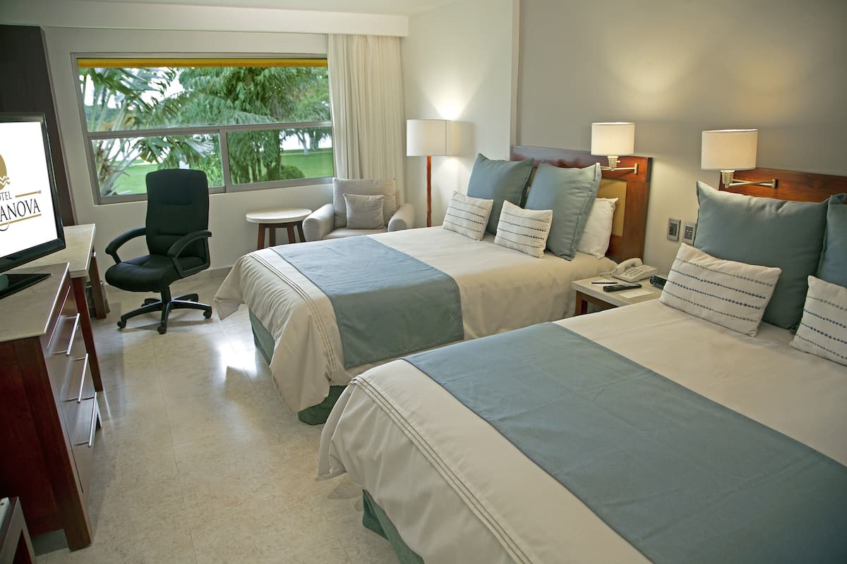 superior room | 1 bedroom, premium bedding, down duvets, minibar