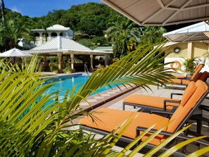 Sundeck - Blue Horizons Garden Resort (St. George's)