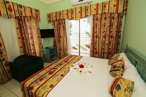 1 bedroom, blackout curtains, iron/ironing board, free WiFi