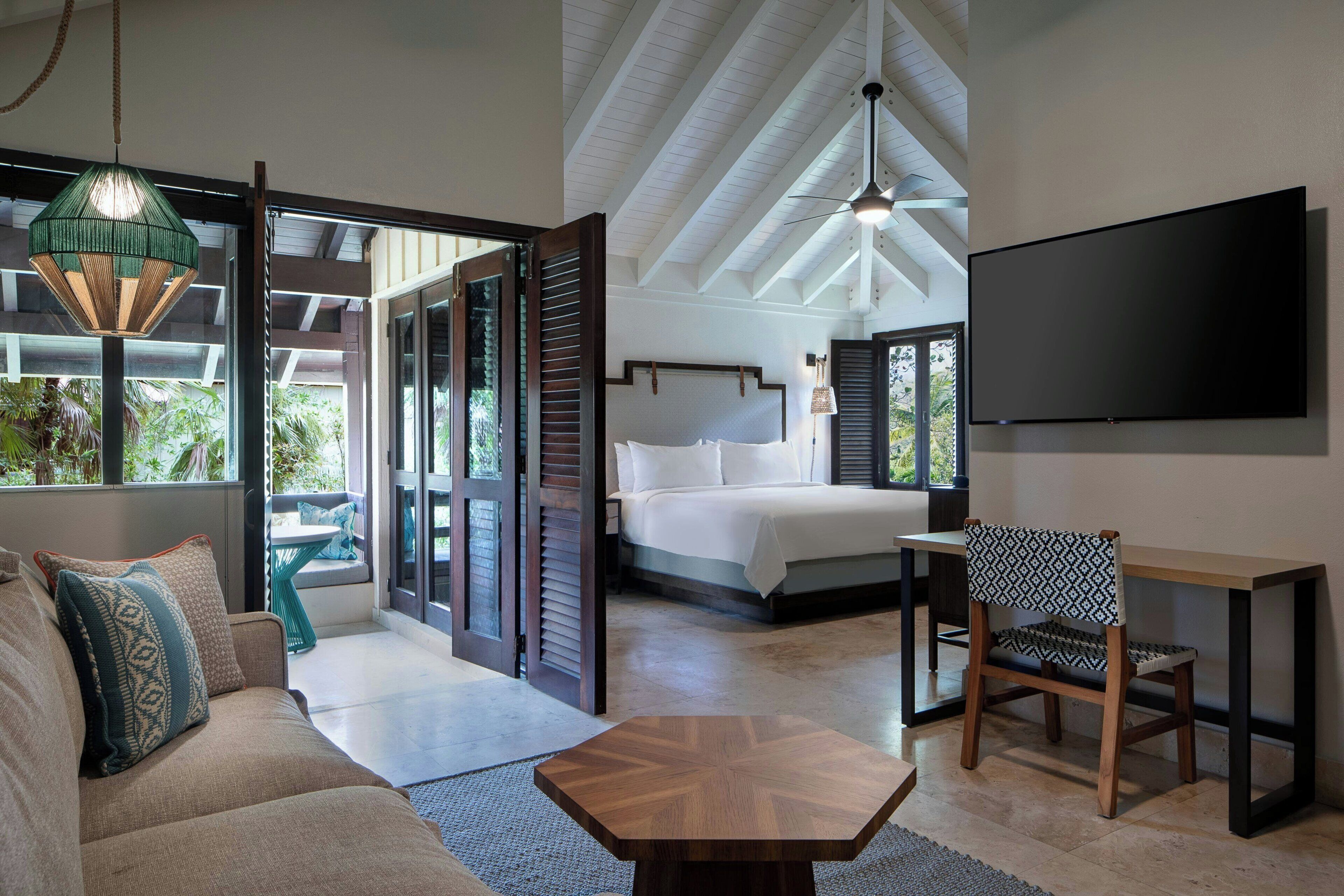 1 bedroom, in-room safe, individually furnished, desk