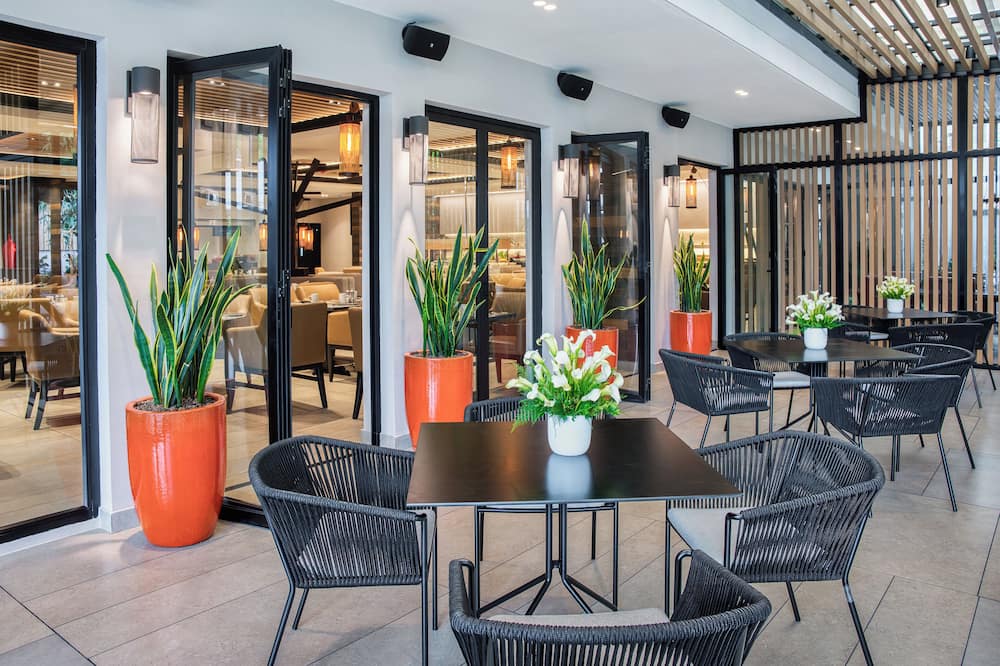 Real InterContinental San Salvador at Metrocentro Mall by IHG