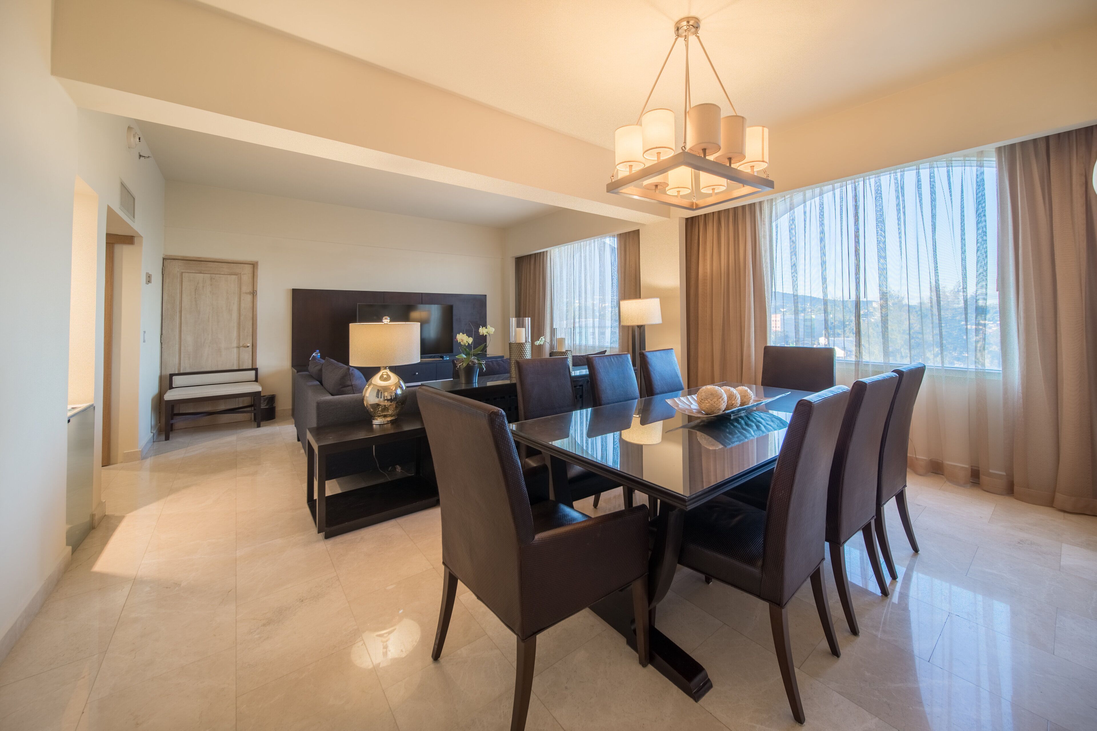 Suíte presidencial, 1 cama de solteiro | Sala de jantar