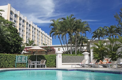 Real InterContinental San Salvador at Metrocentro Mall by IHG