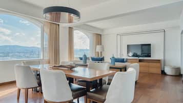 Presidential Suite, 1 Twin Bed | Egyptian cotton sheets, premium bedding, down comforters, pillowtop beds