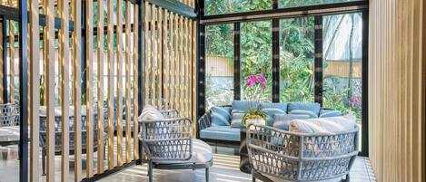 3 restaurants, lunch, dinner served; Brazilian cuisine