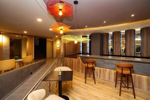 Snack bar