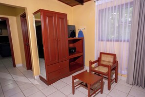 Chambre Standard, 1 très grand lit, non-fumeur