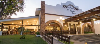 Best Western Las Mercedes Airport