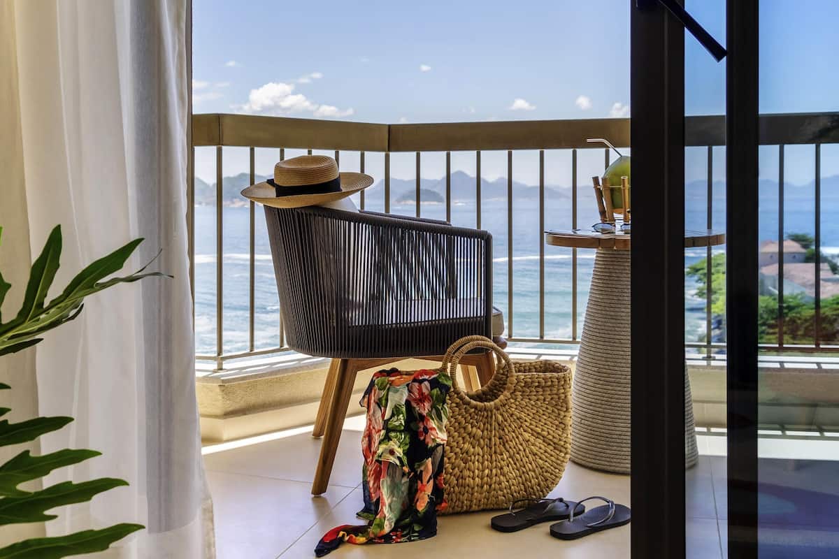 Fairmont Gold, Camera, 1 letto king, accesso al Club Lounge, vista mare | Minibar, cassaforte in camera, insonorizzazione, ferro/asse da stiro