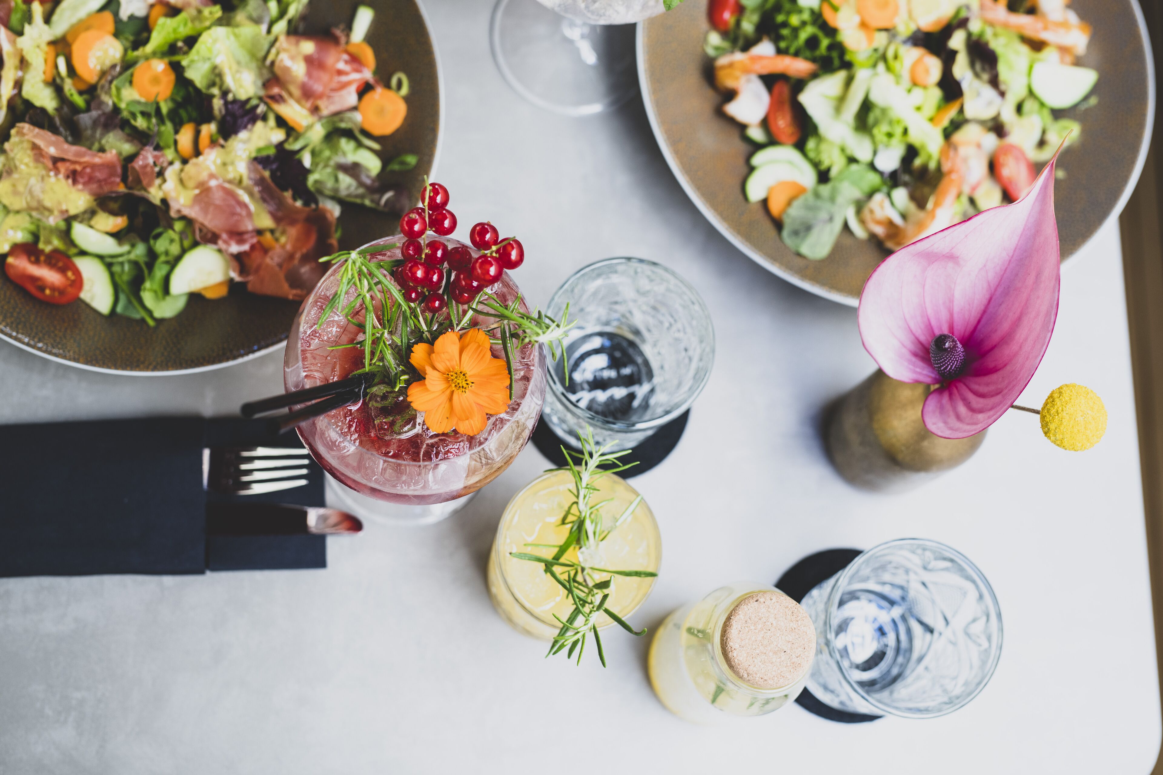 아침 식사, 점심 식사 제공, 세계 요리, 정원 전망
