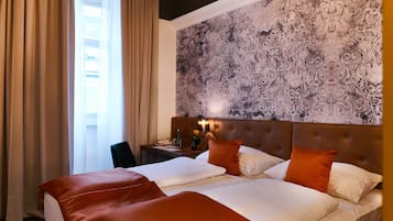 Junior-Studiosuite, 1 Schlafzimmer, Stadtblick | 1 Schlafzimmer, Allergikerbettwaren, Zimmersafe, individuell dekoriert