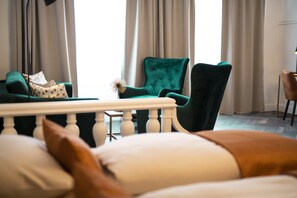 Junior Studio Suite, 1 Bedroom, City View