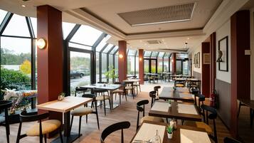 Daily buffet breakfast (EUR 19.95 per person)