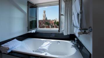 Staduitzicht vanuit accommodatie