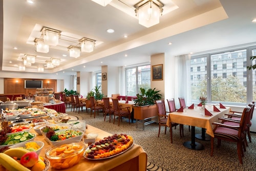 Ramada by Wyndham Prague City Centre