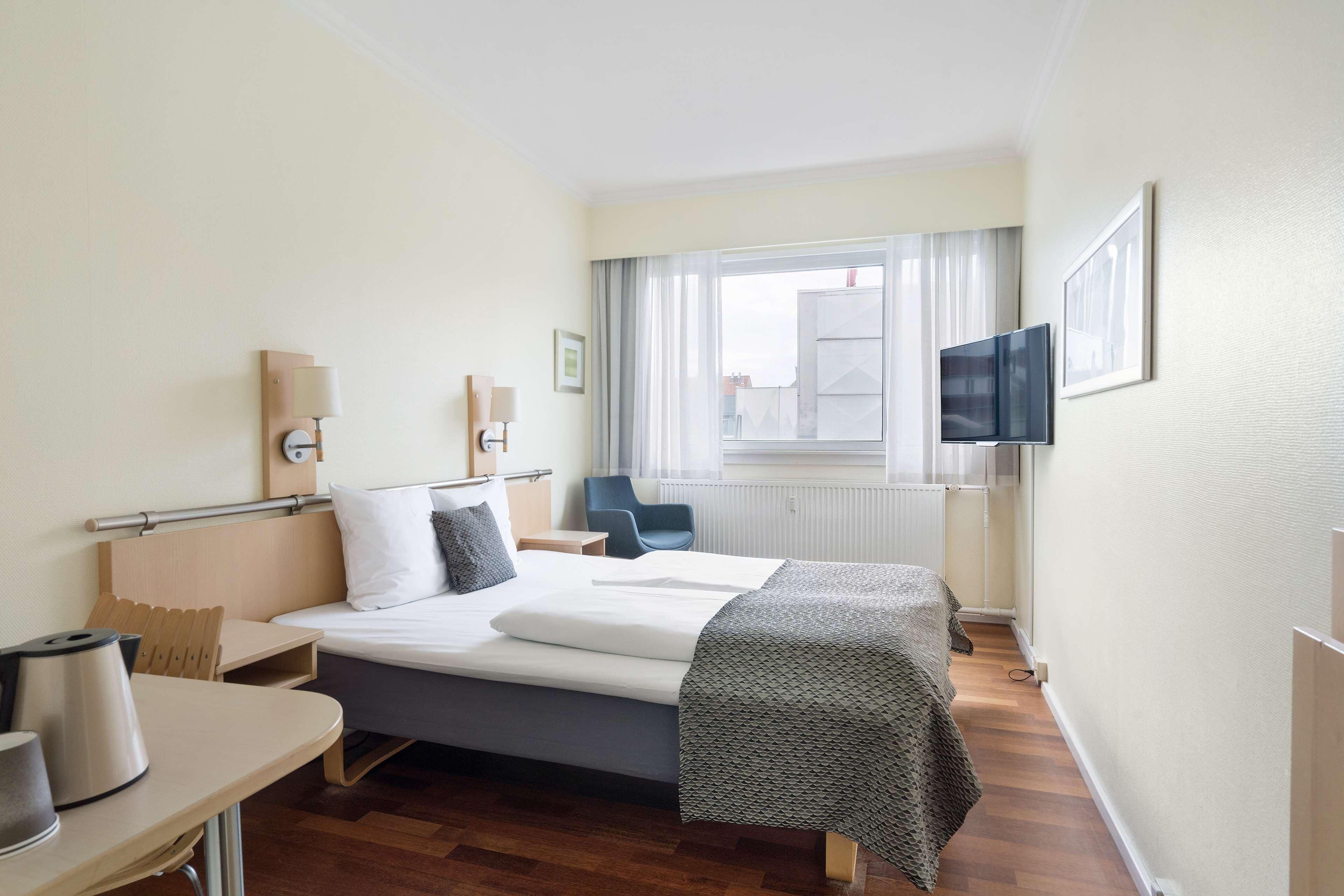 In-room safe, desk, laptop workspace, blackout curtains