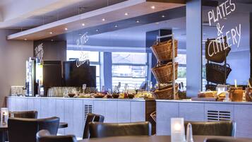 Daily buffet breakfast (DKK 159 per person)