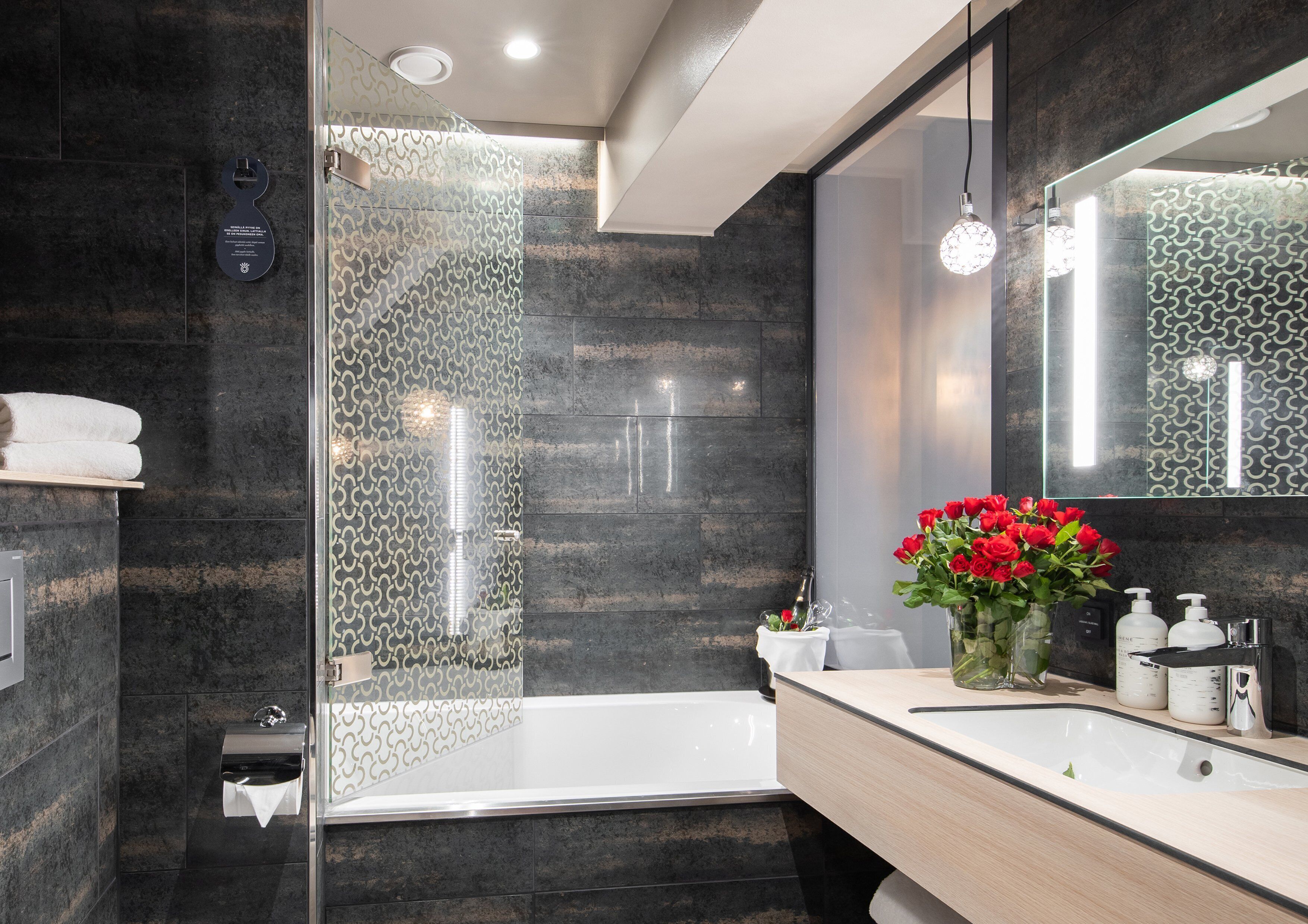 superior twin room (extra bed possibility) | bathroom | deep-soaking bathtub, hair dryer, bidet, towels