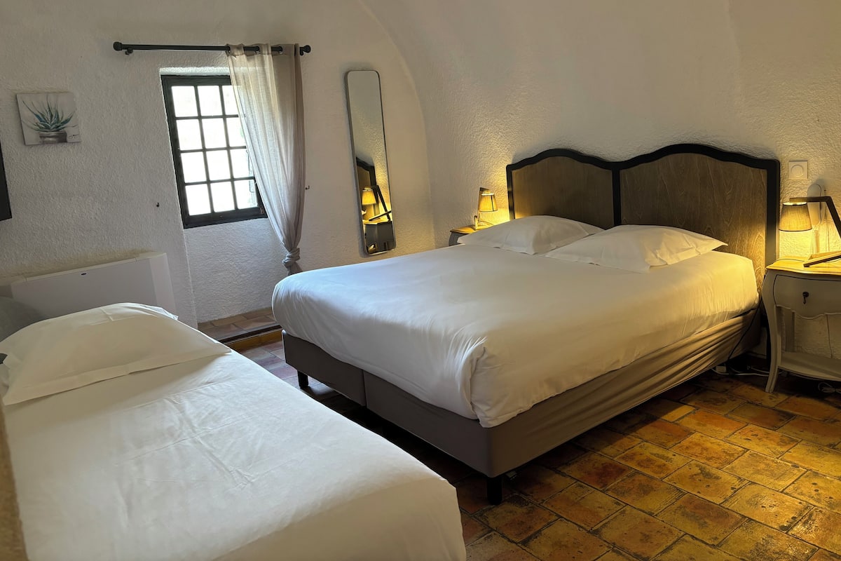 Traditional Triple Room