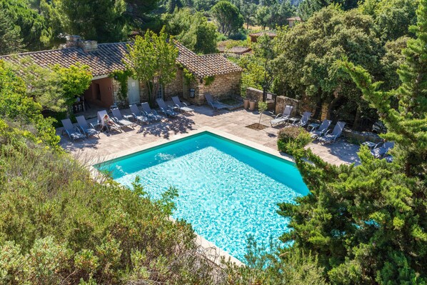 Outdoor pool, pool loungers