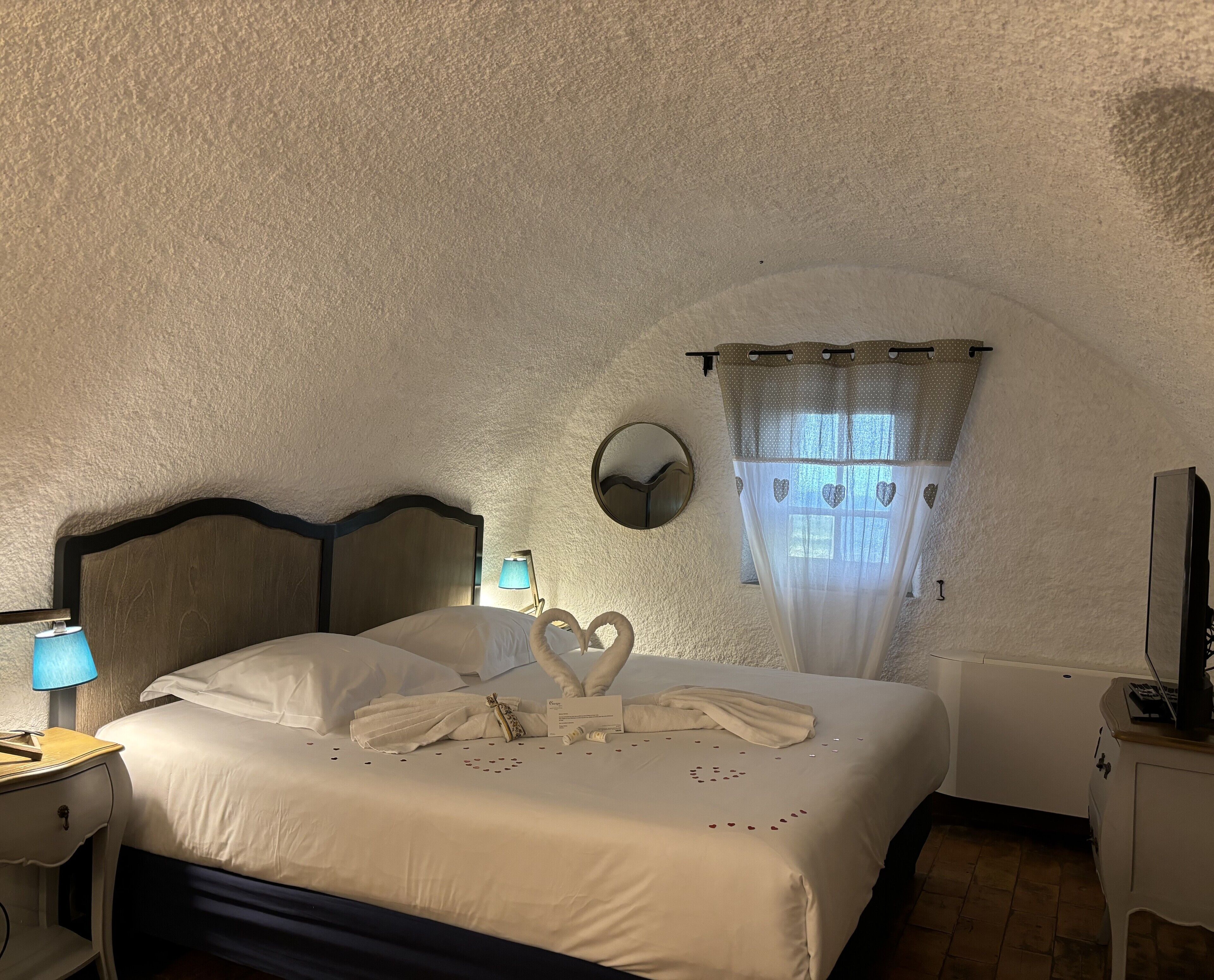 Standard Double Room | Premium bedding, in-room safe, desk, soundproofing