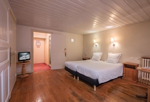 Standard-Doppel- oder -Zweibettzimmer, 1 Doppelbett oder 2 Einzelbetten