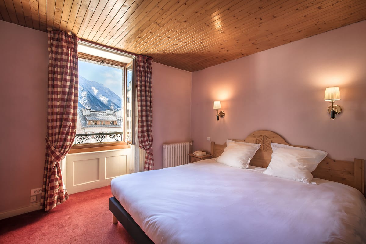 Room (Mont Blanc up to 3 adults) | In-room safe, blackout drapes, soundproofing, free WiFi