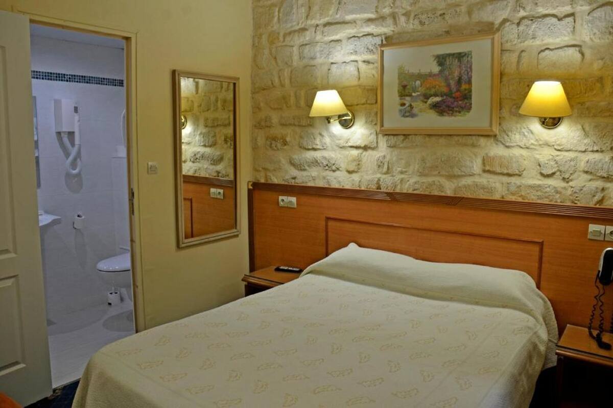 Single Room, 1 Single Bed | Desk, blackout curtains, soundproofing, free WiFi