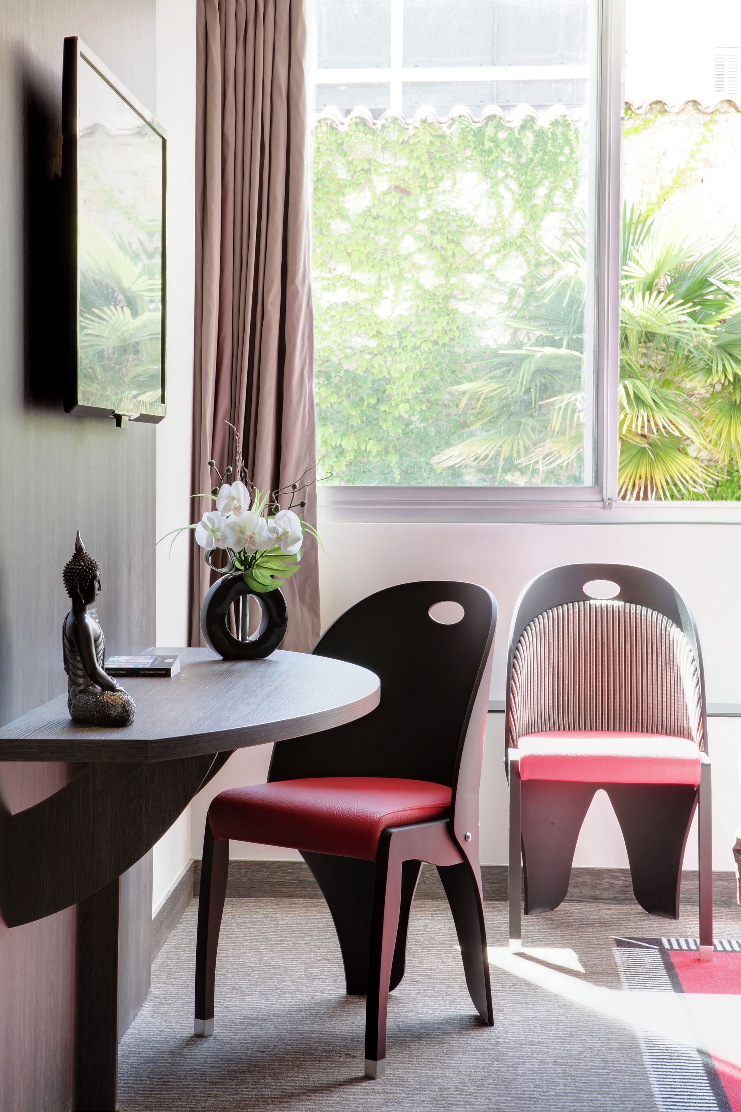 superior twin room, garden view | premium bedding, free minibar, in-room safe, individually decorated