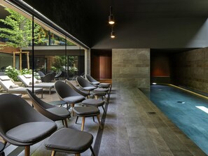 Behandlungsräume für Paare, Sauna, Whirlpool, Dampfbad